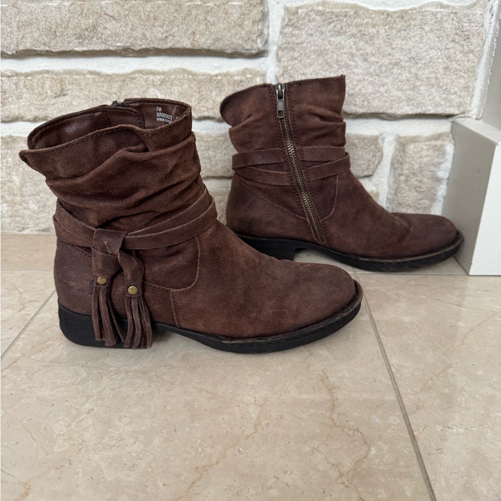 Born Kenya Bootie Brown Suede Size 7